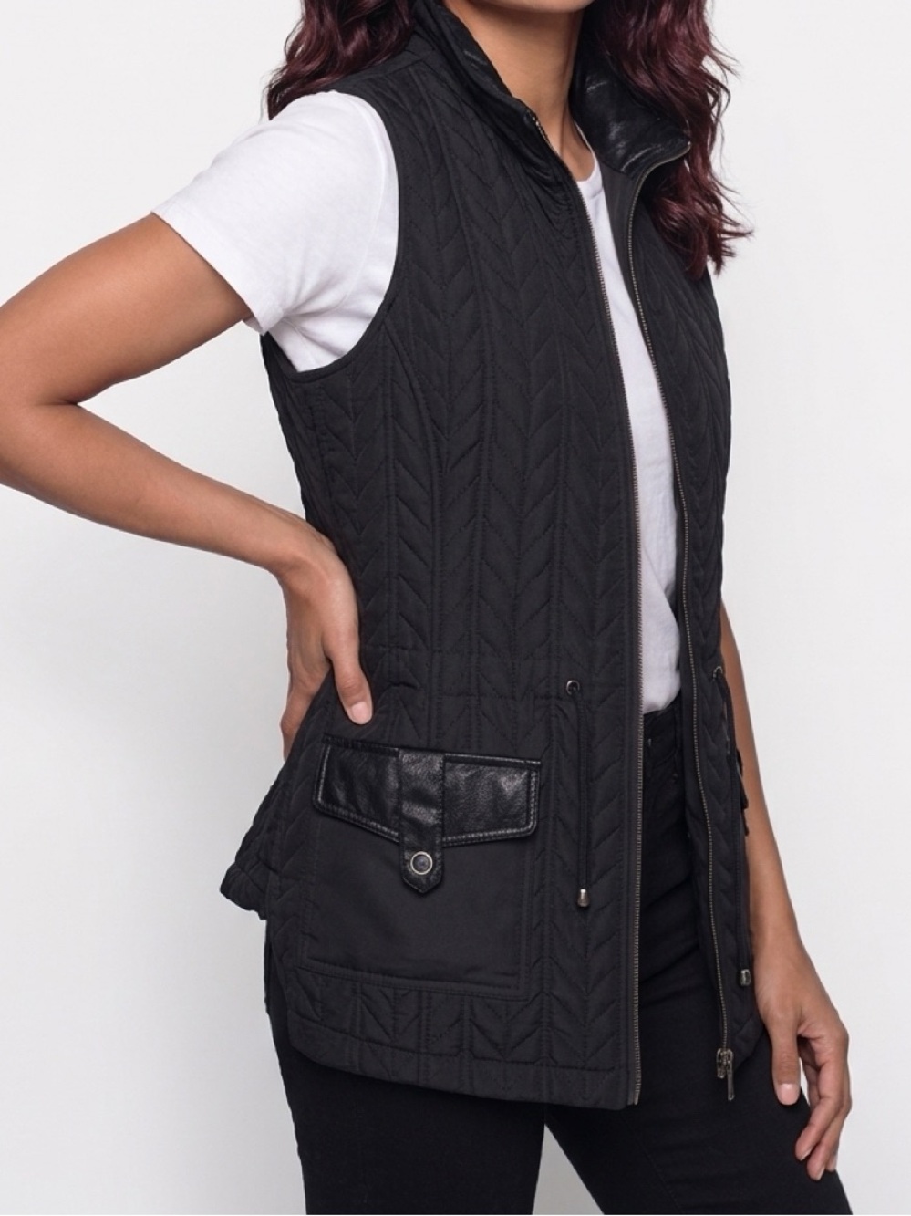 Mountain Lake Black Quilted Utility Vest Faux Leather Trim Size Small